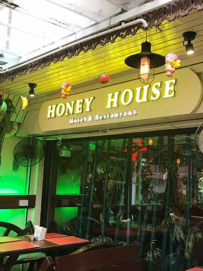 Honey House1 Hotel Bangkok Exterior foto